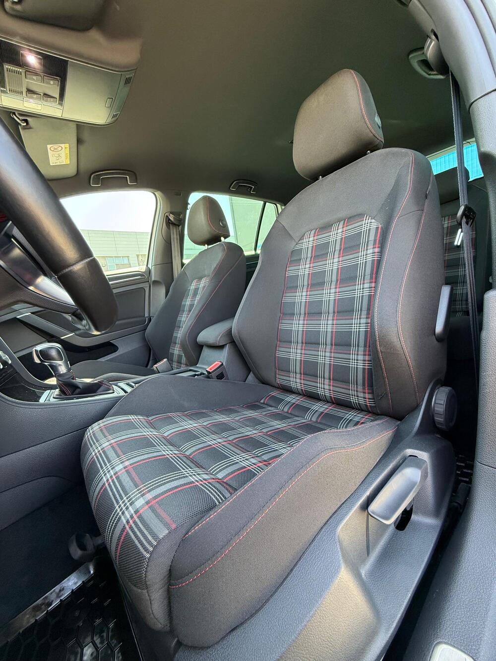 391768ce-e4c1-47a5-9182-c6dcb2793694