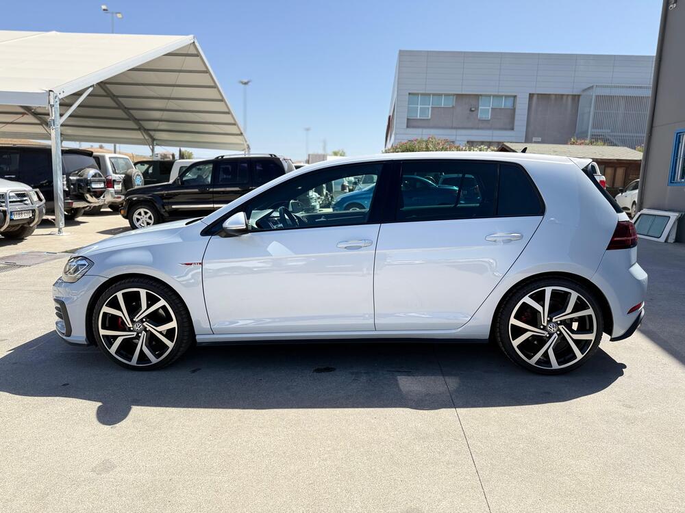 e2e4566c-554d-4953-a2d0-0eb1f7feee26