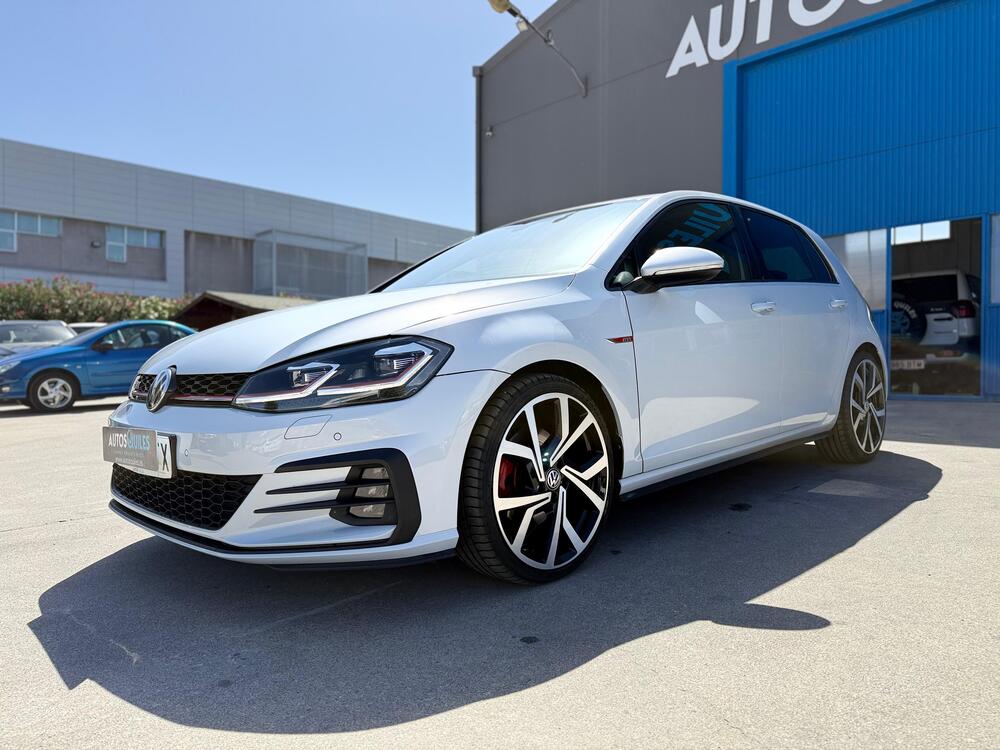 ea443b97-3d9b-47be-b2bd-232e1a3a7dea