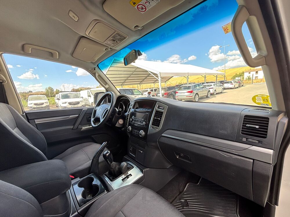 f13475c9-6644-4b29-b5e6-c0d34a7163f0