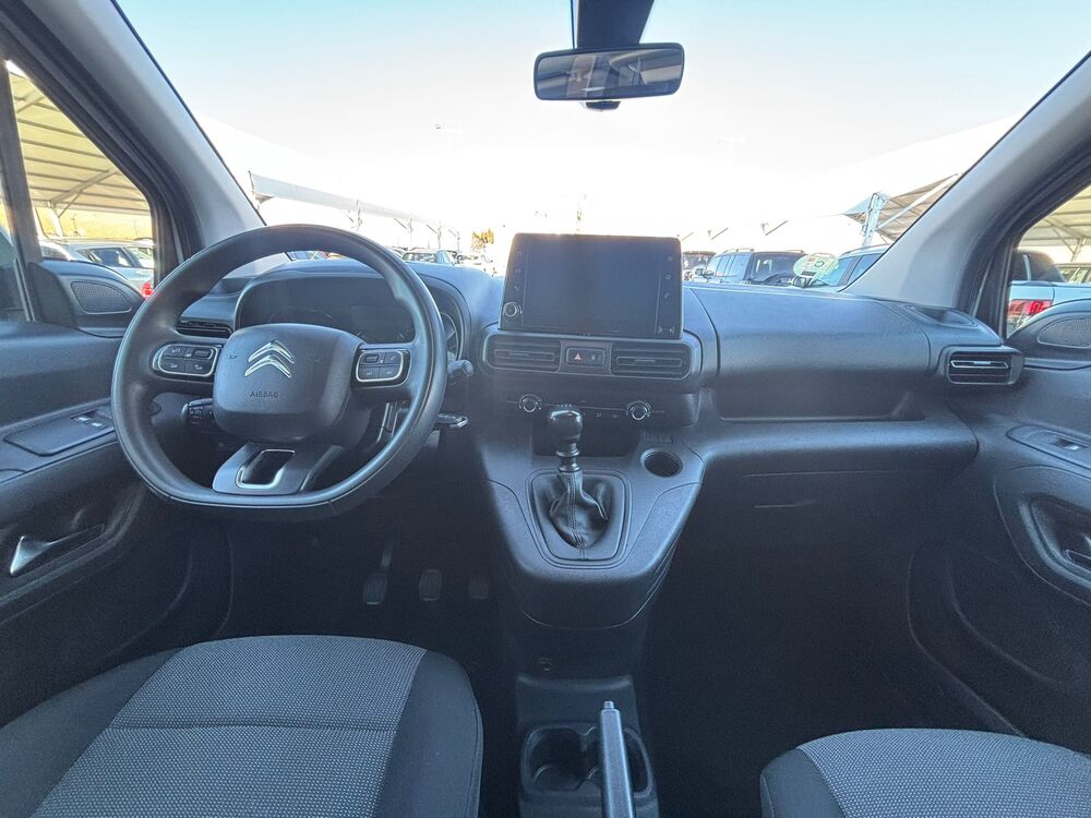 f4e2a5d2-f1b4-4337-bd26-ded1c76377f2