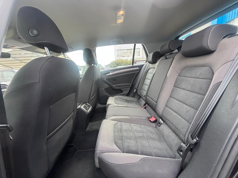 d3b7259d-2900-4459-82e9-1de7589c7ff0