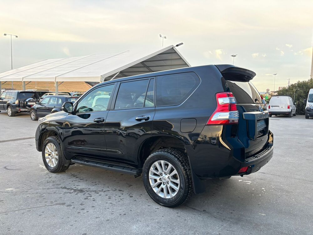 fa953ed6-b9ba-4d99-a9f3-469525264d7b