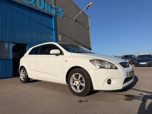 KIA CEED 1.6I ETIQUETA C